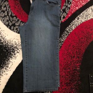 Liz&co Stretch Capri Jeans